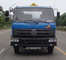國(guó)四12方東風(fēng)145運(yùn)油車