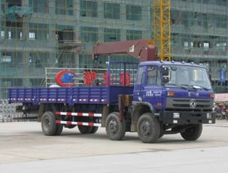 東風(fēng)153小三軸隨車吊