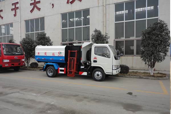 東風(fēng)福瑞卡密封式垃圾車 掛桶垃圾車 東風(fēng)福瑞卡密封式垃圾車 掛桶垃圾車