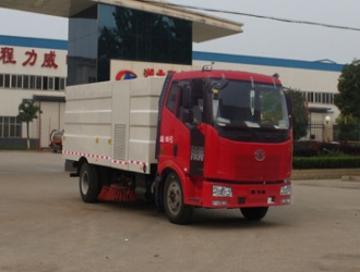 國四解放J6L洗掃車（9+7方）