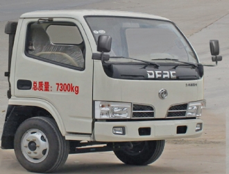 國(guó)四東風(fēng)銳鈴密閉式垃圾車
