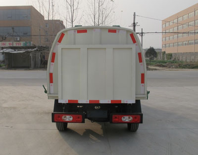 國(guó)四開(kāi)瑞汽油密封自卸式垃圾車(chē)