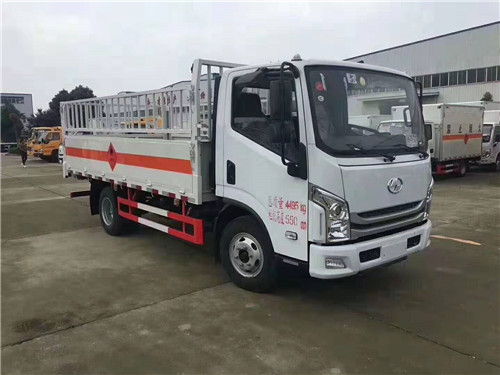 上駿X100廂長4.18米氣瓶運輸車