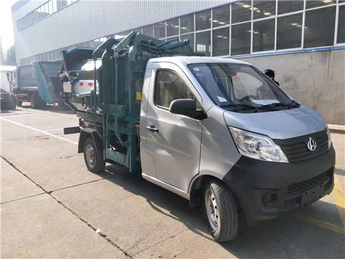 長安后雙輪3方國六掛桶垃圾車
