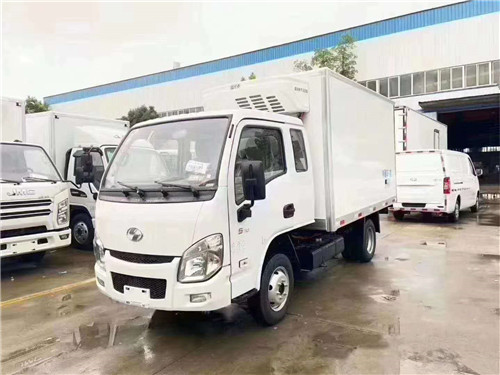 國六‭‮進(jìn)躍‬‬小福星‭‮半排‬‬冷藏車