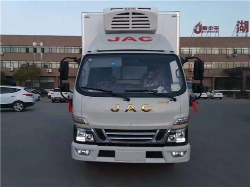 江淮帥鈴E（國(guó)六）藍(lán)牌冷藏車(chē)