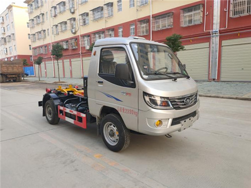 國六吉利唐駿3方勾臂垃圾車