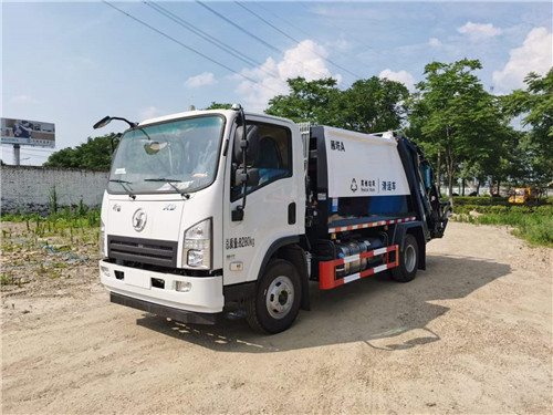 國(guó)六陜汽軒德X9 6方壓縮垃圾車