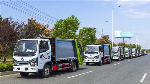 國六東風(fēng)‬‬6方壓縮垃圾車