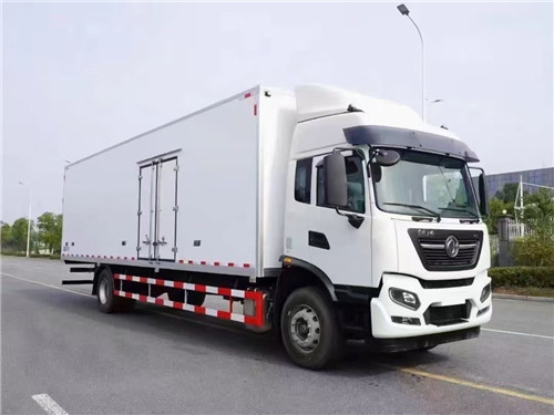 國六東風(fēng)天錦KR9.6米單橋（高頂雙臥）冷藏車